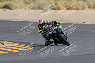 media/Oct-08-2022-SoCal Trackdays (Sat) [[1fc3beec89]]/Turn 10 (945am)/